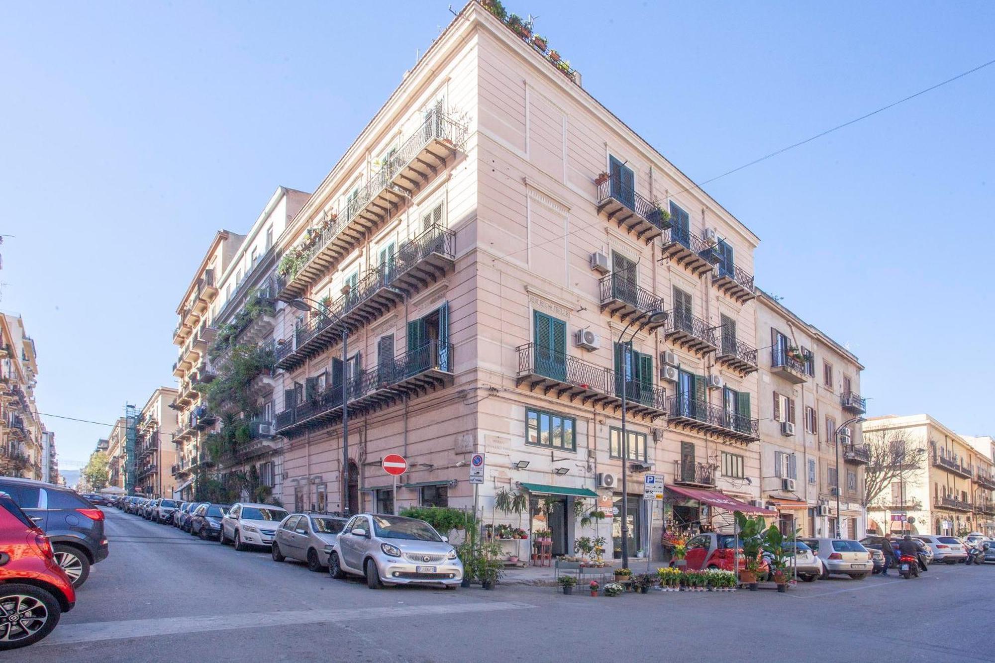 Eleven Houses Palermo Bagian luar foto